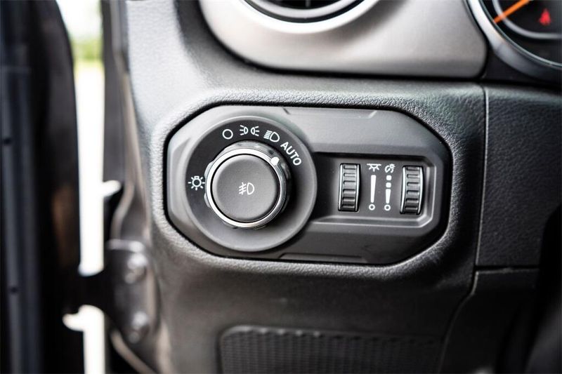 2021 Jeep Wrangler Sport photo 22