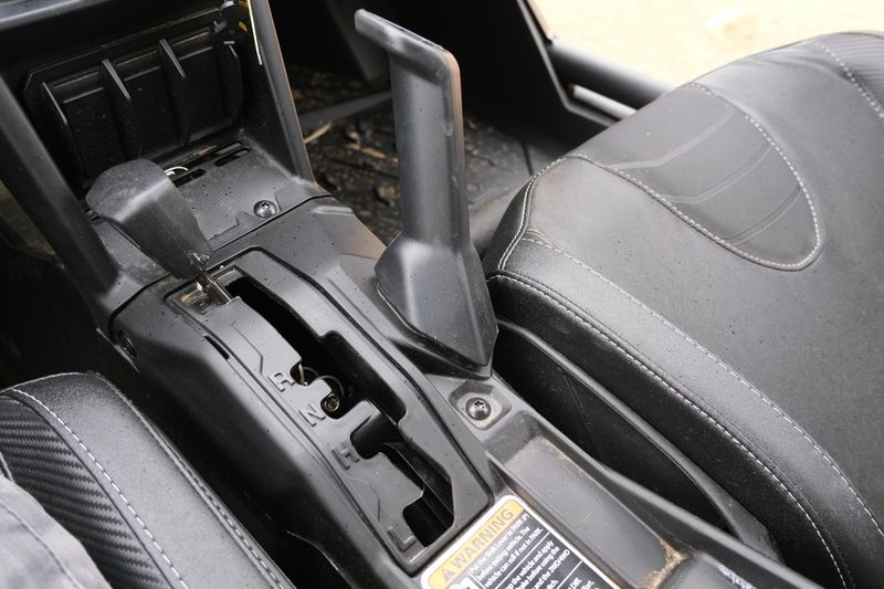 NEW 2026 CAN-AM MAVERICK X3 MAX X RS TURBO RR SMARTSHOX WITH 1025 TOUCHSCREEN Image 21