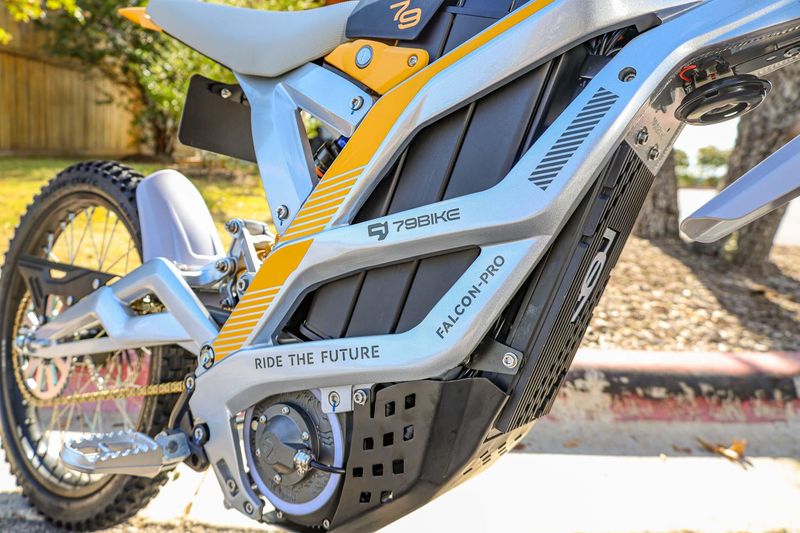 NEW 2025 79 BIKE 79 FALCON PRO Image 10