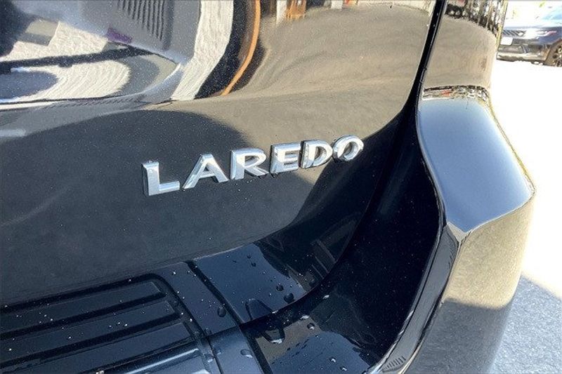 2021 Jeep Grand Cherokee Laredo EImage 31