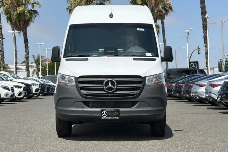 New 2026 Mercedes-Benz Sprinter 2500 Cargo 170 WBImage 6