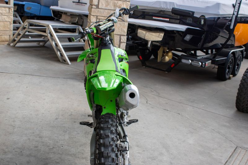 USED 2022 KAWASAKI KX 450 Image 7