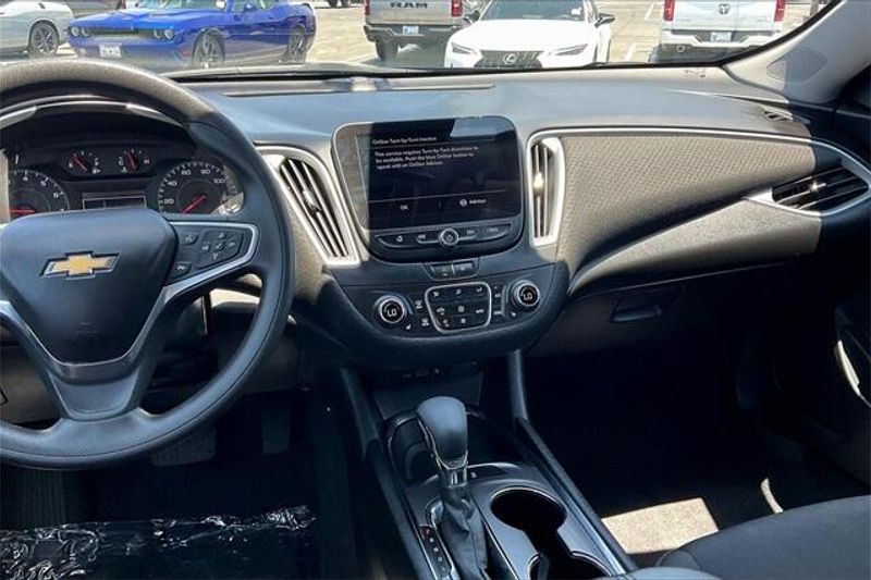 2023 Chevrolet Malibu LTImage 5