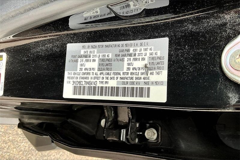 Used 2022 Mazda CX-30 2.5 S Preferred PackageImage 17