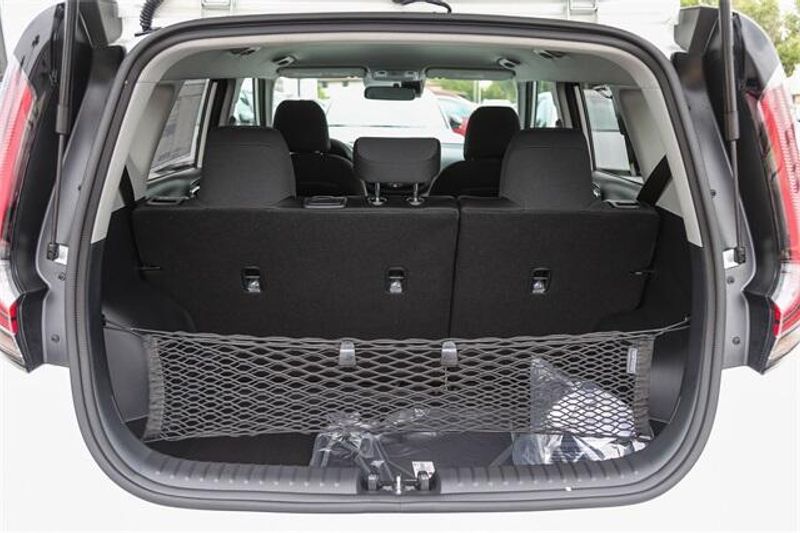 2025 Kia Soul LXImage 26
