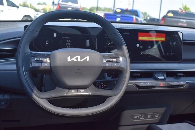 New 2026 Kia EV9 LandImage 23