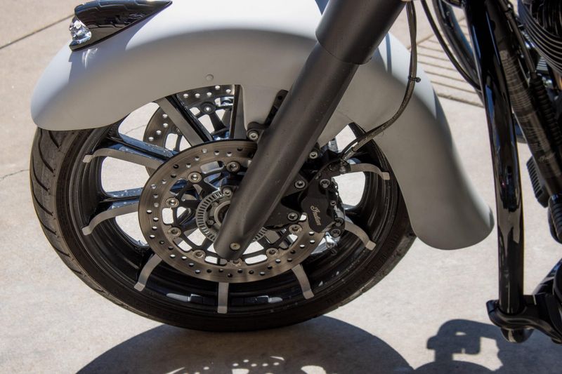 USED 2019 INDIAN MOTORCYCLE CHIEFTAIN DARK HORSE Image 16