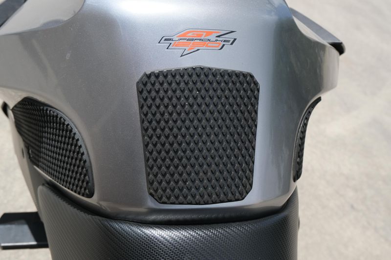 2016 KTM 1290 SUPER DUKE GREY AND ORANGE Image 27