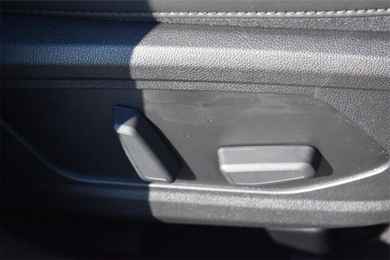 New 2026 Kia Sorento EXImage 12