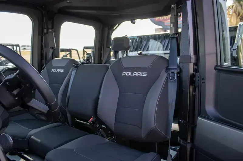 NEW 2026 POLARIS RANGER CREW XD 1500 MOUNTAINEER EDITION Image 19