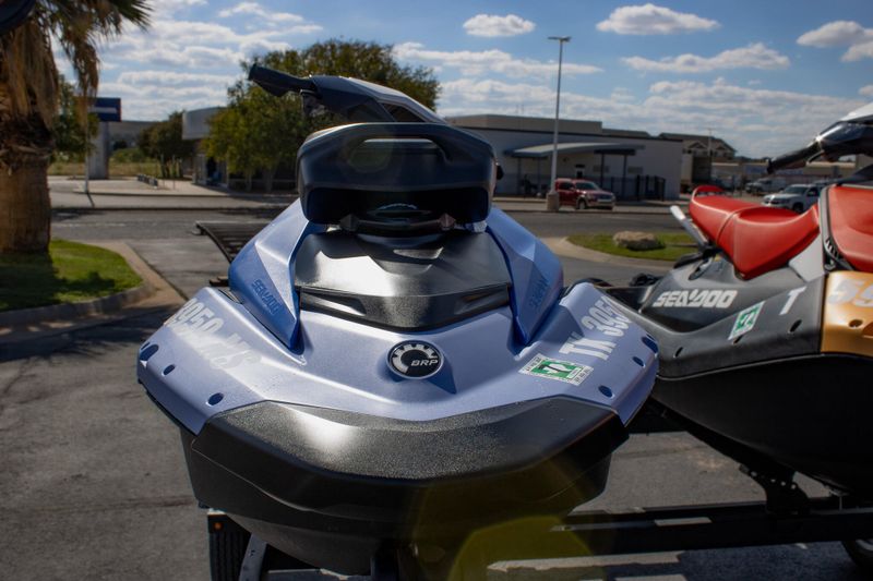 USED 2025 SEADOO SPARK FOR 2 CONVENIENCE PACKAGE WITH SOUND SYSTEM Image 2