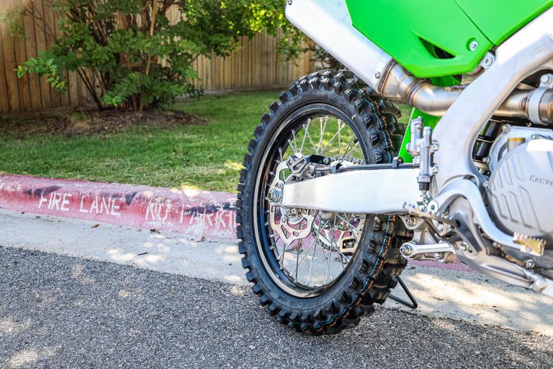 NEW 2026 KAWASAKI KX250 Image 21