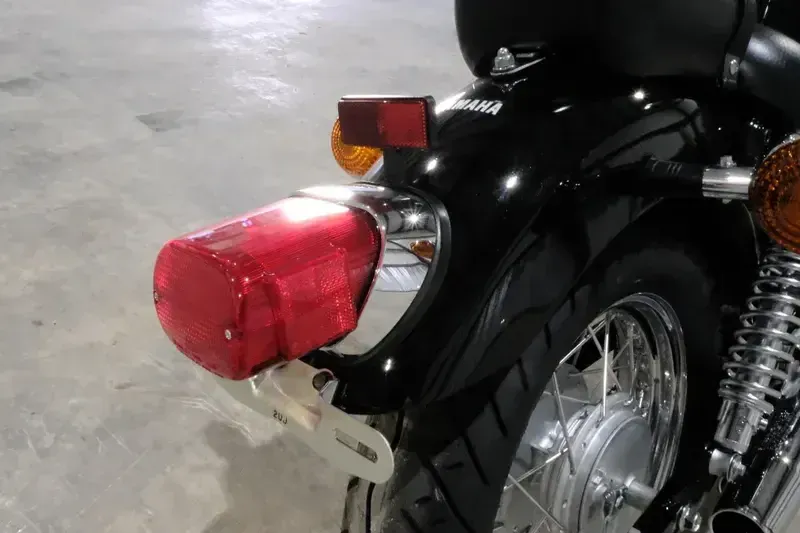 2025 Yamaha V STAR 250 RAVEN Image 20