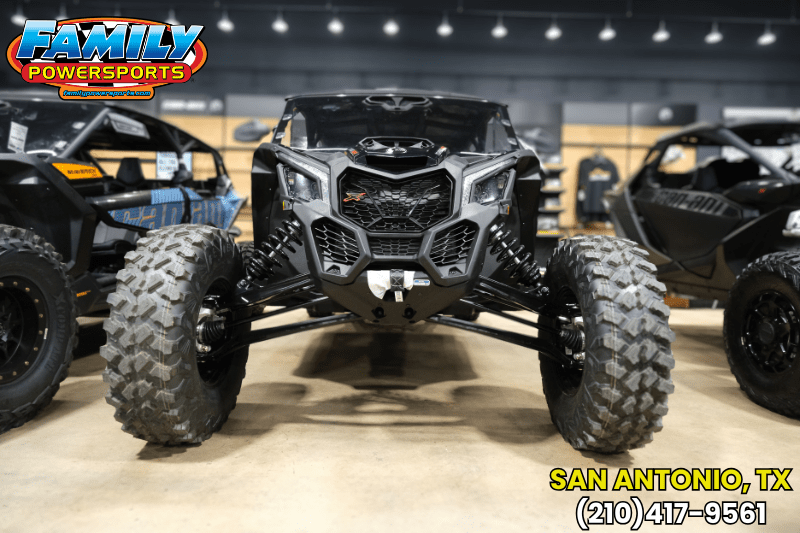 2025 Can-Am MAVERICK X3 MAX X RS TURBO RR TRIPLE BLACKImage 1