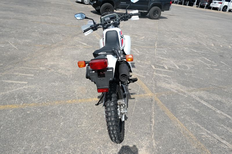 NEW 2025 HONDA XR650L Image 4