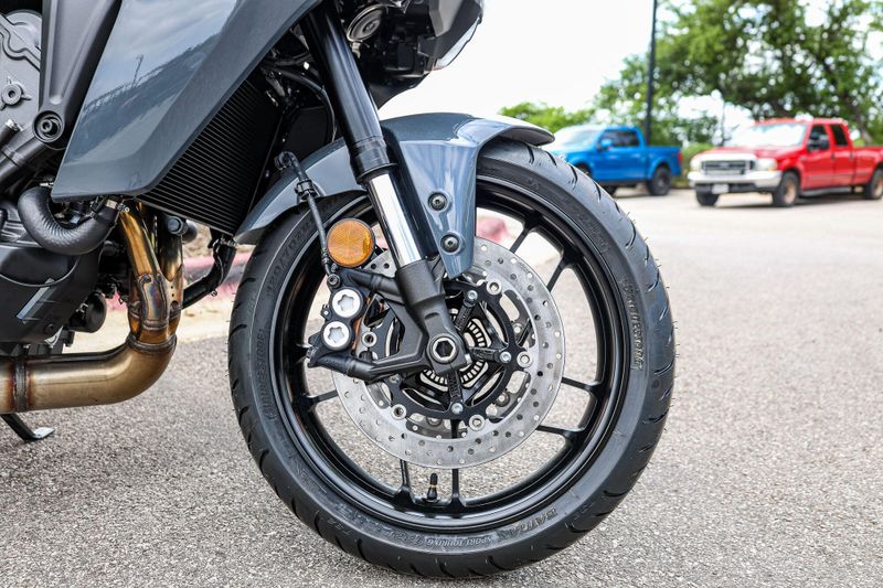 NEW 2025 YAMAHA TRACER 9 Image 18