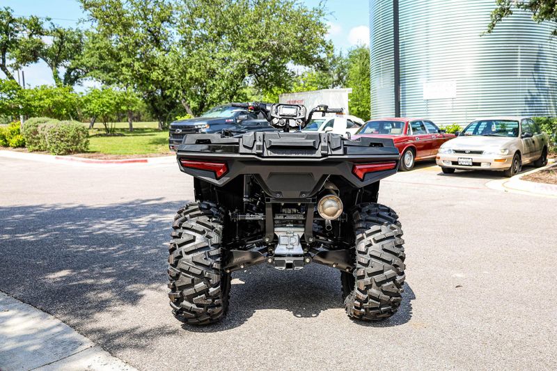 2025 Polaris SPORTSMAN TRAIL 570  ONYX BLACK Image 11