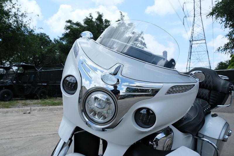 USED 2019 INDIAN MOTORCYCLE ROADMASTER Image 8