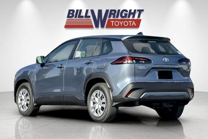 New 2026 Toyota Corolla Cross LImage 5