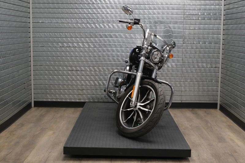 USED 2019 HARLEY SOFTAIL LOW RIDER Image 8