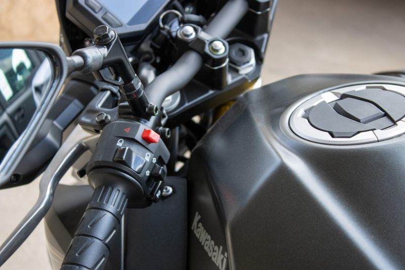 NEW 2026 KAWASAKI Z500 ABS Image 18