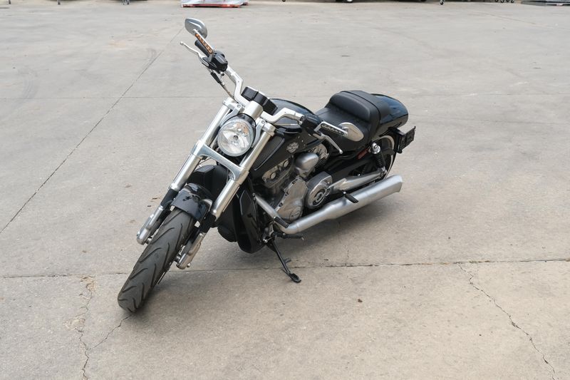 2013 HARLEY VROD MUSCLE BLACK Image 7