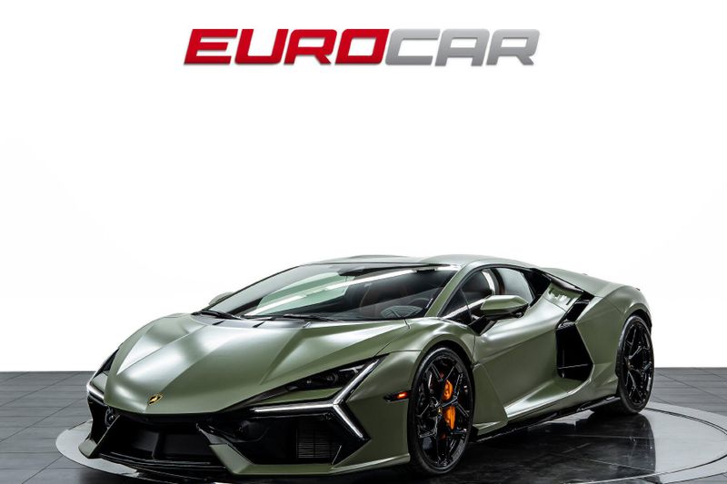 2025 Lamborghini Revuelto *SPECIAL FACTORY PAINT * RARE INTERIOR COLOR*