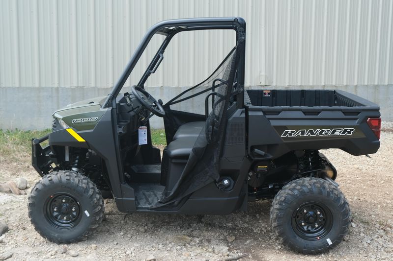 2025 Polaris RANGER 1000 EPS SAGE GREEN Image 3
