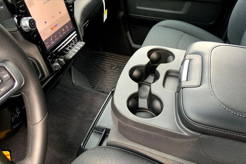 2026 Ram 3500 Tradesman photo 7