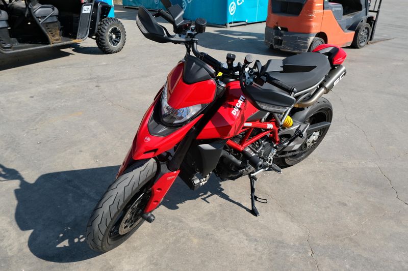 USED 2021 DUCATI HYPERMOTARD 950 Image 7