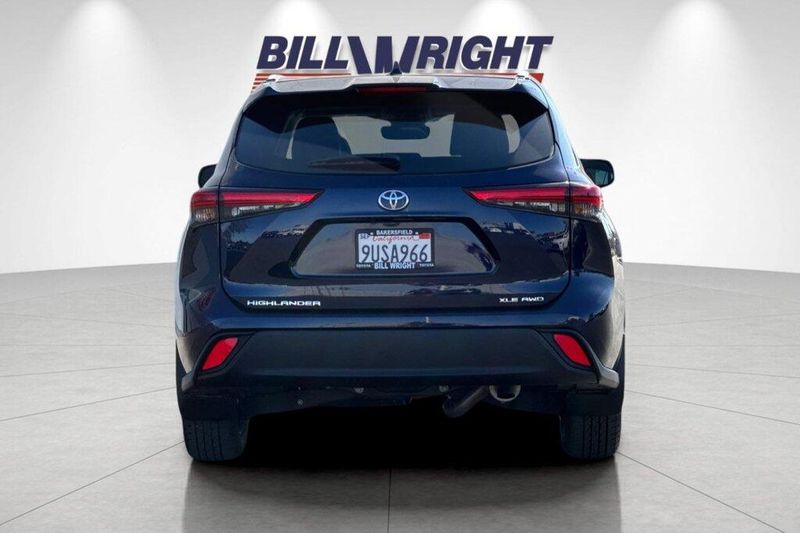 Used 2023 Toyota Highlander XLEImage 4