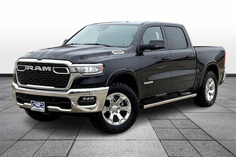 2025 RAM 1500 Lone Star Crew Cab 4x4 5