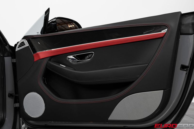 Used 2023 Bentley Continental GT V8 *CARBON INTERIOR TRIM * TWO-TONE INTERIOR*Image 22