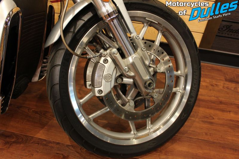 2012 Harley-Davidson VRSC  V-Rod 10 Anniversary Edition Image 17