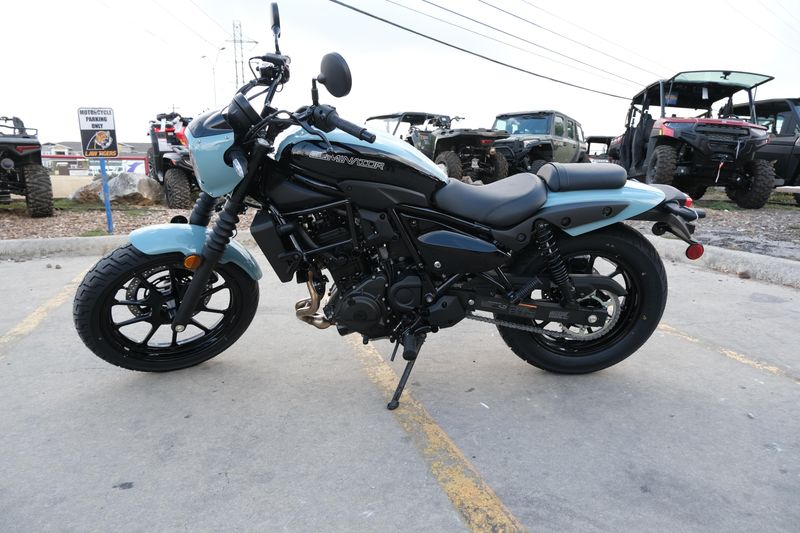 2025 Kawasaki ELIMINATOR SE ABS PHANTOM BLUE AND EBONYImage 7