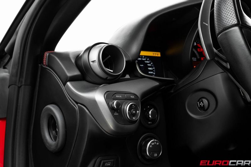 Used 2014 Ferrari F12 Berlinetta *CARBON FIBER LED STEERING WHEEL*Image 27