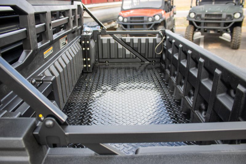 NEW 2026 KAWASAKI MULE PROFX 820 EPS Image 15