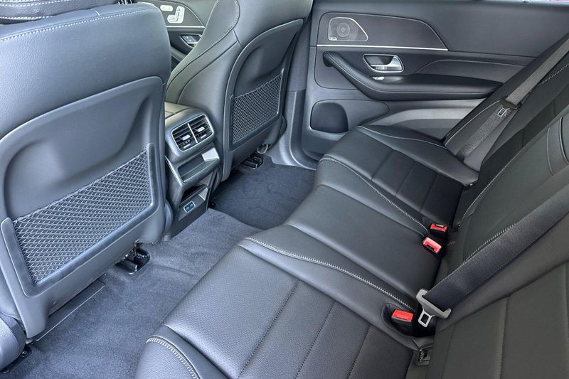 New 2027 Mercedes-Benz GLE-Class GLEGLE 450Image 9