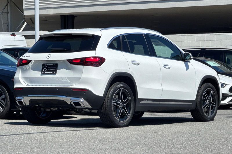 New 2026 Mercedes-Benz GLA-Class GLAGLA 250Image 4