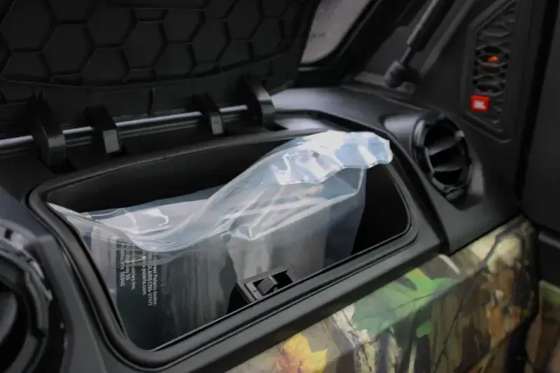 2025 Polaris RANGER CREW XD 1500 NORTHSTAR EDITION ULTIMATE PURSUIT CAMO Image 24