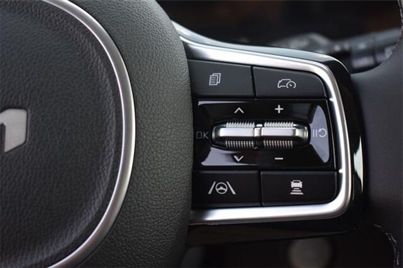 New 2025 Kia Sorento SImage 24