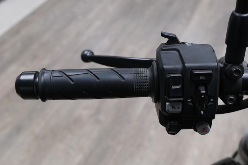 USED 2023 HONDA CB1000R Image 19