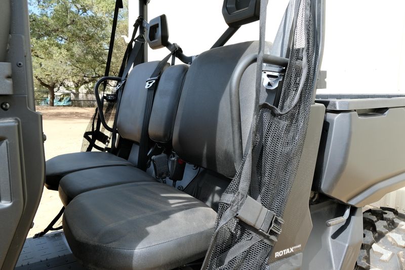 NEW 2026 CAN-AM DEFENDER MAX DPS HD7  in a COMPASS GREEN exterior color. Family PowerSports (877) 886-1997 familypowersports.com 