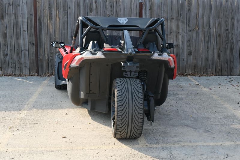 USED 2024 POLARIS SLINGSHOT SLR AUTODRIVE Image 4