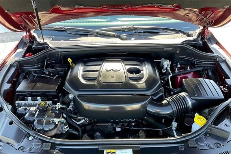 Used 2021 Jeep Grand Cherokee Laredo XImage 9