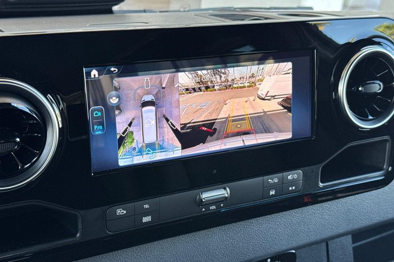 New 2026 Mercedes-Benz Sprinter 2500 Image 16