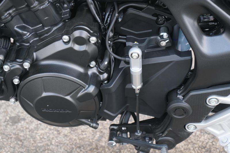 2025 Honda CB750 HORNET MATTE BLACK METALLIC Image 21