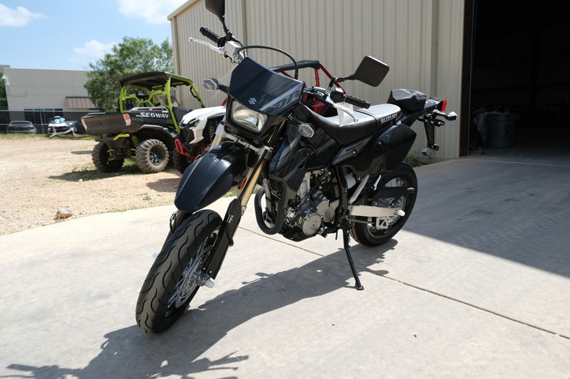 2024 Suzuki DRZ400SM BLACKImage 16