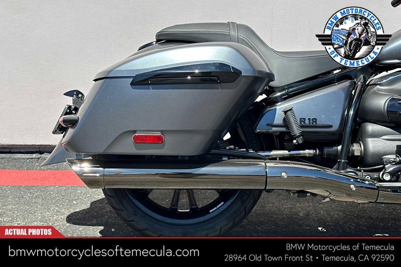 2024 BMW R 18 ROCTANE   in a MINERAL GREY MET MATTE exterior color. BMW Motorcycles of Temecula – Southern California (951) 506-6903 bmwmotorcyclesoftemecula.com 