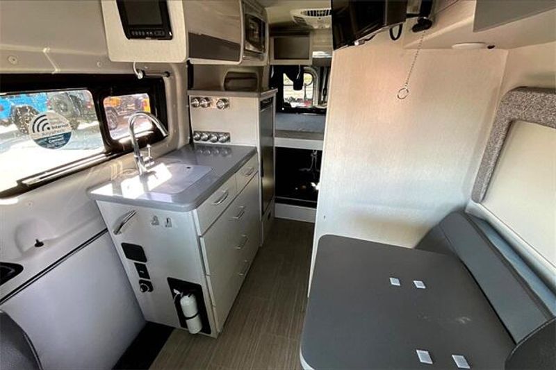 2022 Mercedes-Benz Sprinter 2500 Thor SanctuaryImage 25